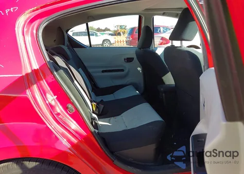 2012 Toyota Prius C Three z USA, uszkodzony, nr VIN JTDKDTB37C1001411